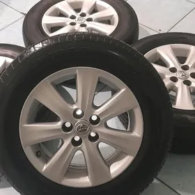 karolla 2014 madel 15 lik