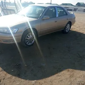Toyota Camry 1998