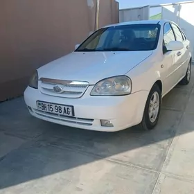 Daewoo lacetti fara