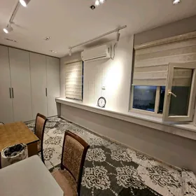 Ким район 3 этаж 5 комнат 4