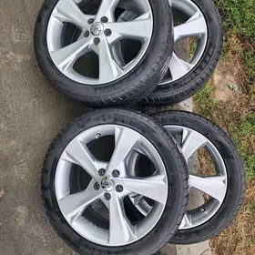 Karolla R17 diska teker