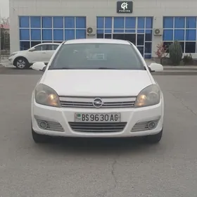 Opel Astra 2005