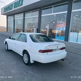 Toyota Camry 1998