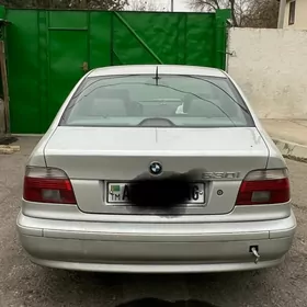 BMW 530 2003