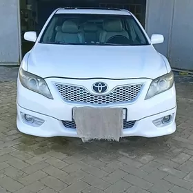 Toyota Camry 2011