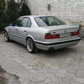 BMW E34 1993