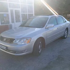 Toyota Avalon 2004