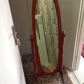 Yüz görülyän ayna