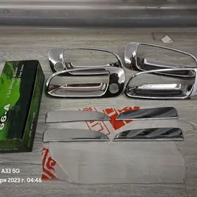 RUCKA NIKEL CORONA CARINA