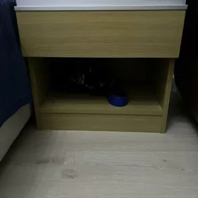 olimpiski stol, tumba