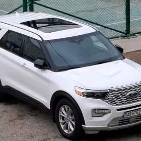Ford Explorer 2022