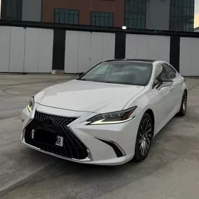 Lexus ES 350 2020