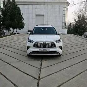 Toyota Highlander 2020