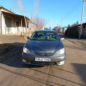 Toyota Camry 2005