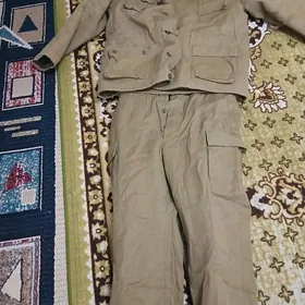 Бушлат и брюки. Buşlat