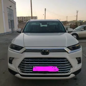 Toyota Grand Highlander 2024