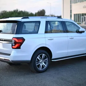 Ford Expedition 2023