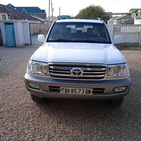 Toyota Land Cruiser 2000