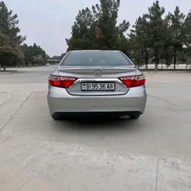 Toyota Camry 2017