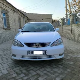Toyota Camry 2005