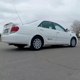 Toyota Camry 2004