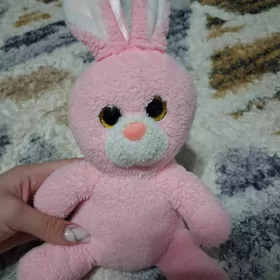 Плюшевый кролик