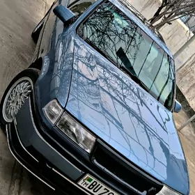 Opel Vectra 1989