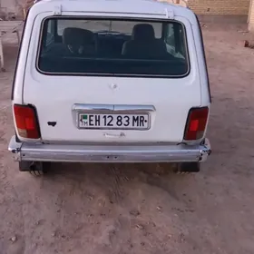 Lada Niva 2002