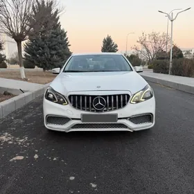 Mercedes-Benz E350 2011