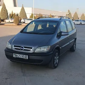 Opel Zafira 2004
