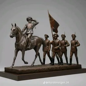 Heykel sowgat suwenir harby