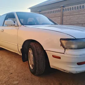 Toyota Camry 1991
