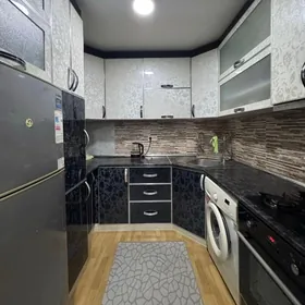 11 mkr 3 kom 3 etaj Amatly