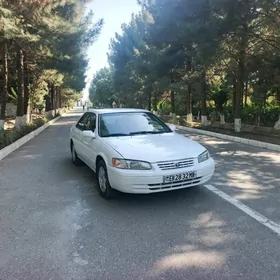 Toyota Camry 1998
