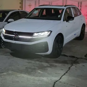 Volkswagen Touareg 2025