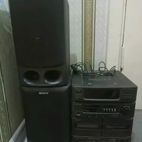 Музыкальный центр