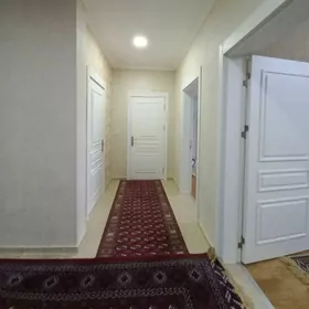 Eyesinden Gurtly 2017