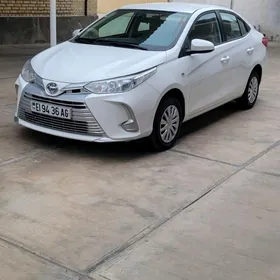 Toyota Yaris 2022