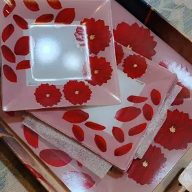 тарелки на праздник