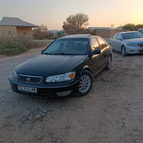 Toyota Camry 2000
