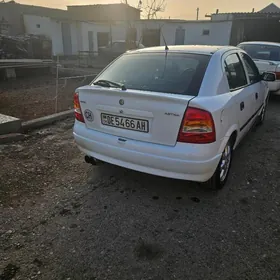 Opel Vectra 2002