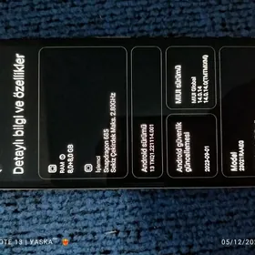 Redmi not 12 8+8.  256