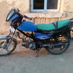 Yamaha Artistic 1999