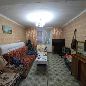 9mkr surikow k 2et 3kom 9мкр