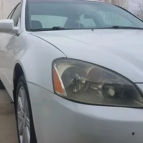 Nissan Altima 2003