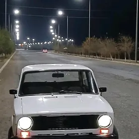 Lada 2104 1980