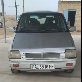 Mitsubishi Chariot 2023