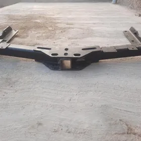 Highlander yzky dugasy