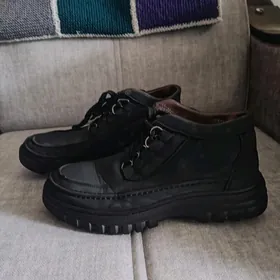 Ботинки подростковые