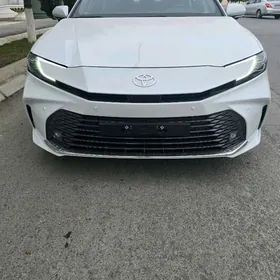 Toyota Camry 2026